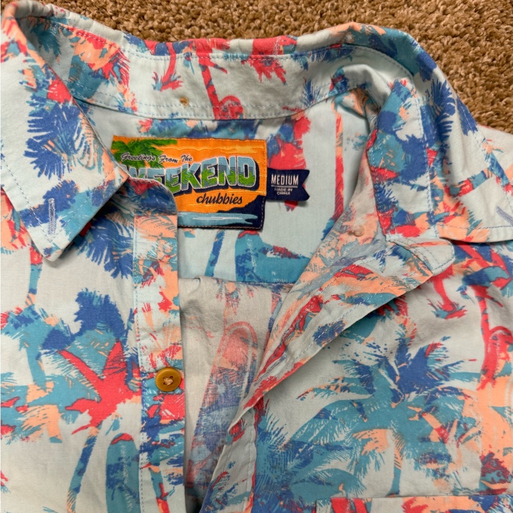 Men’s medium chubbies weekend shirt